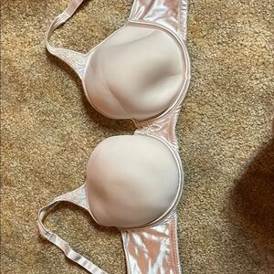 Wonderbra underwire beige Bra 38 DD